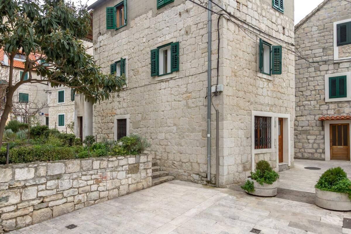 Aparrtment Terra- Combine Beach&Old Town Apartman Split Kültér fotó